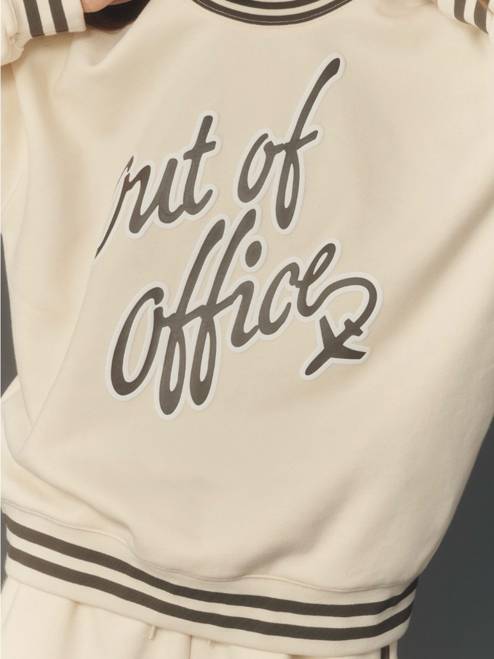 MAYFAIR Out Of Office Pullover NWT